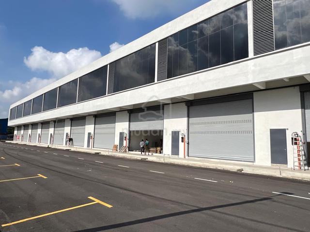 1.5 storey Warehouse for rent at Sungai Bakap ,Valdor 1