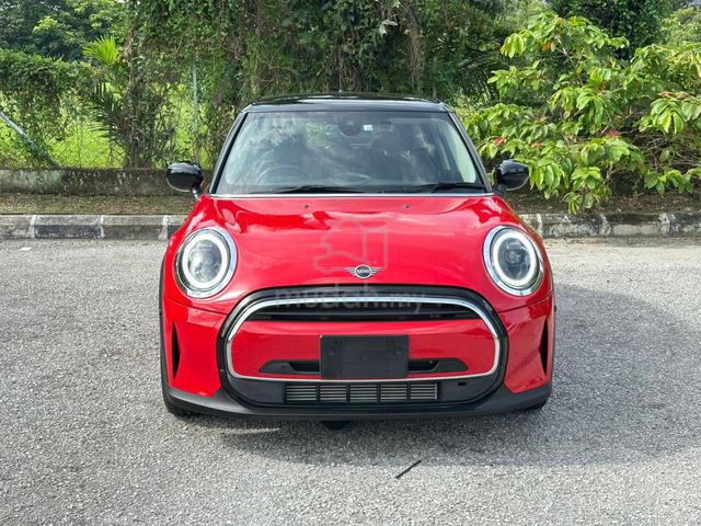 2022 Mini COOPER F55 4 Door Union Jack 21k Mileage - 2