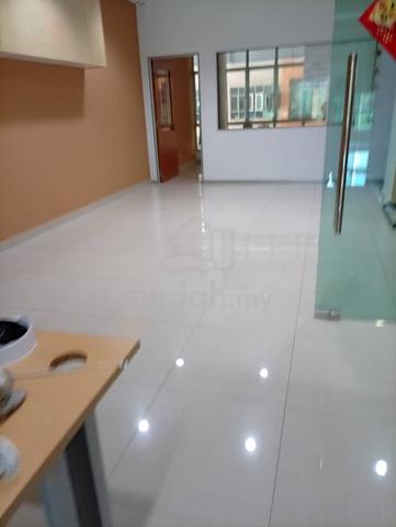 3 Sty Shoplot@ Connaught Avenue, Taman Connaught, Cheras, Super Cheap 1
