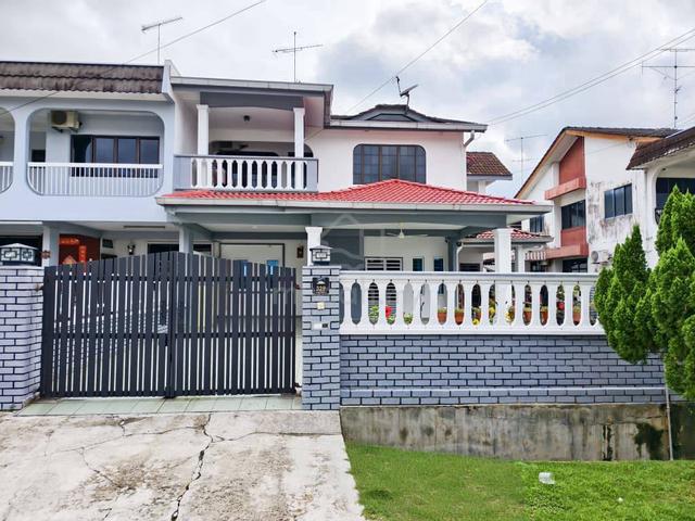 2 Storey Semi D Jalan Saga Taman Kota Kulai Renovated Fully Extended 1