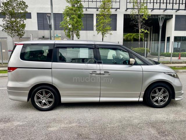 Honda ELYSION 2.4 2PW DOOR S/ROOF KEYLESS NICE CAR - 5