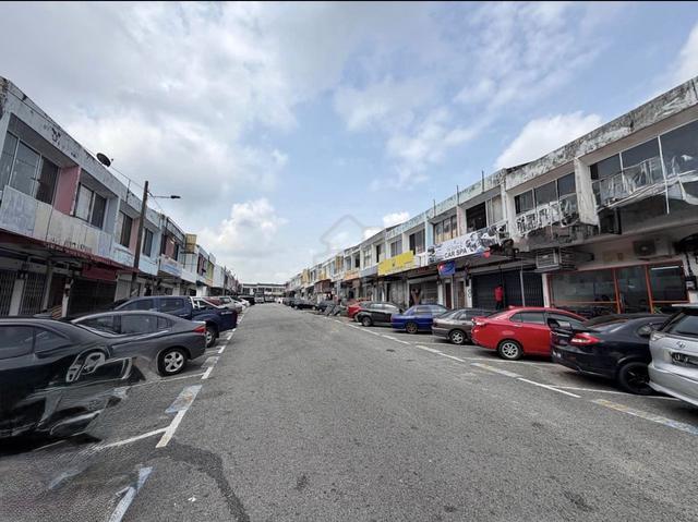 Taman Ungku Tun Aminah @ Skudai Double Storey Shop (1st Floor)FOR RENT 1