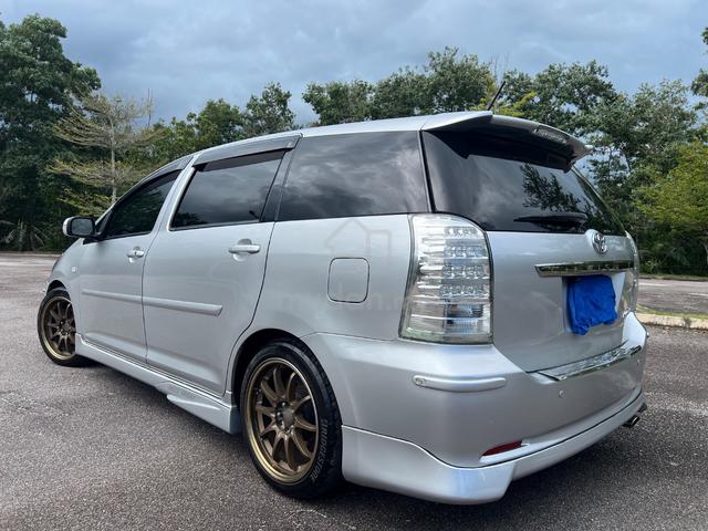 2012 Toyota WISH 1.8 G ZGE20G FACELIFT (A) - 2