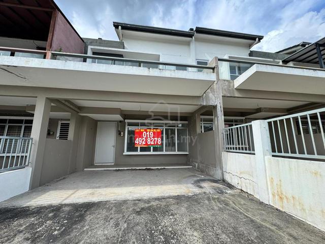 Camellia Residence, Semenyih [Brand New, Unblock View, more parking] 1