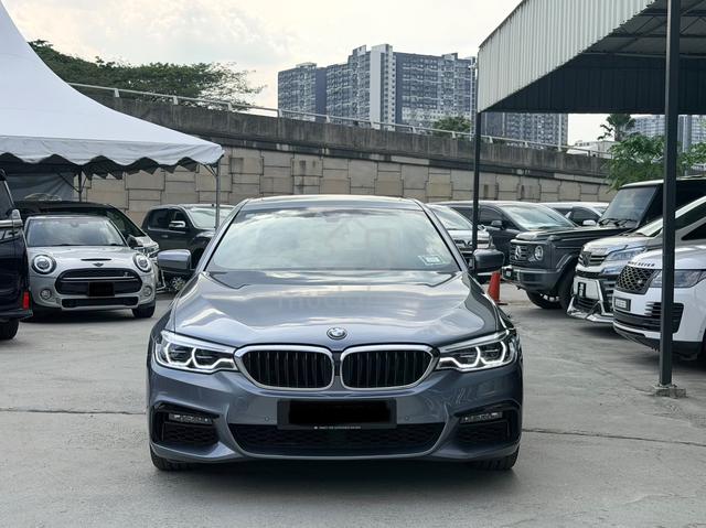 BMW 530i 2.0 M SPORT Full Service Sunroof H/Kardon - 2