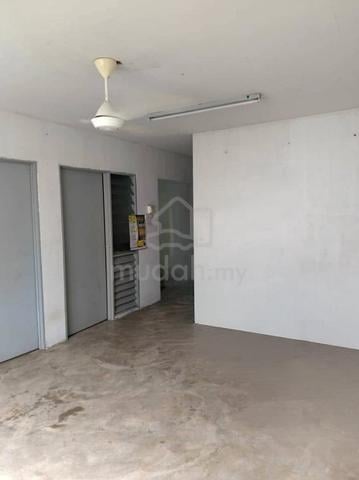 Kenanga Apartment (Taman Bunga Raya) 1