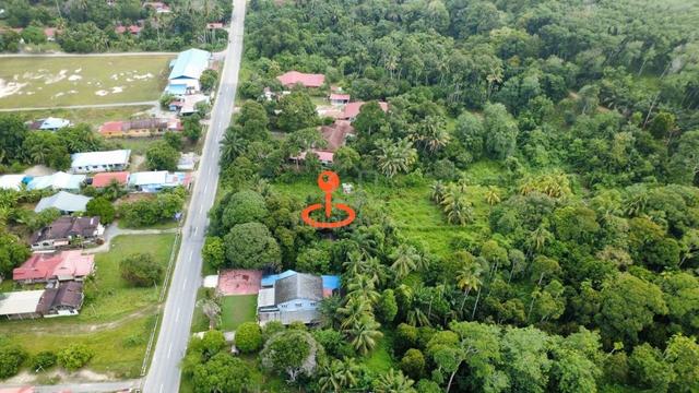 Tanah tepi jalan lempor kuala kangsar untuk dijual (TANAH PERTANIAN) 1
