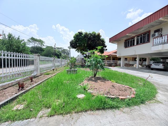 For Sale Big Land Bungalow House | lido | Luyang | KK Town 1