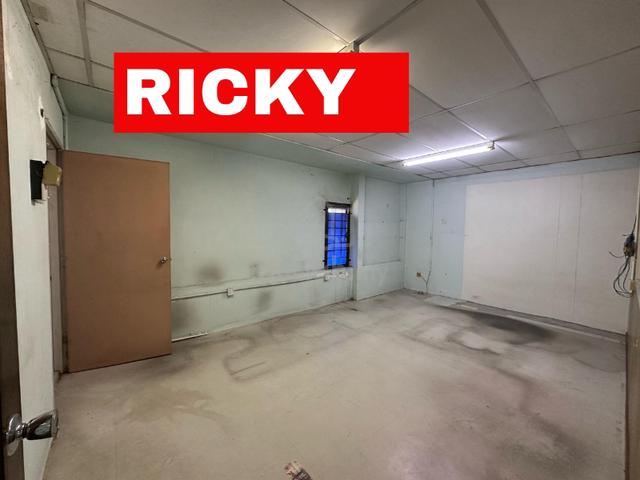 2 Adjoining Shop Lot First Floor Rent at Diamond Valley Batu Maung 4