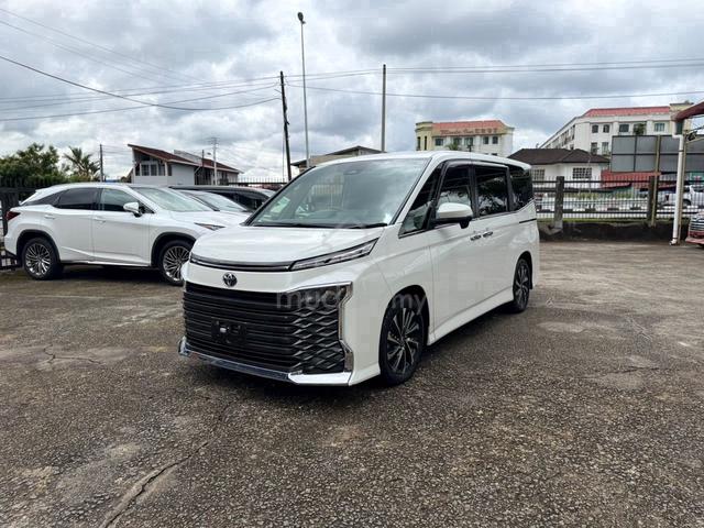 2022 Toyota VOXY 2.0 S-Z (A) - 2