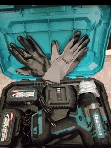 Impact Wrench - photo 2 of 2