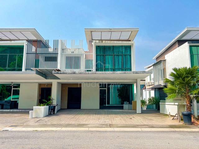 FACING OPEN 💥 Double Storey Semi D Cassia Garden Residence Cyberjaya 1