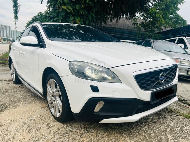 2014 Volvo V40 2.0 (A) T5 CROSS COUNTRY 1YRWARANTY - 1