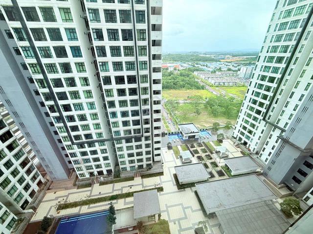 D'Summit Residences 3