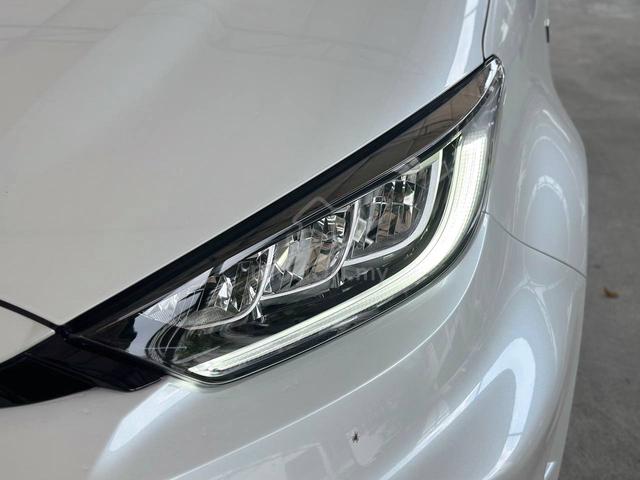 Auto / Grade6A / Facelift 2025 Toyota YARIS 1.6 GR - 3