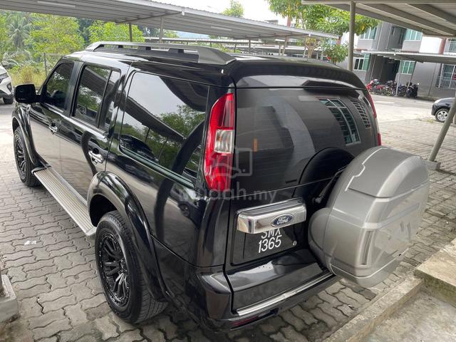 2009 Ford EVEREST 2.5 XLT 4X4 FACELIFT (A) - 4