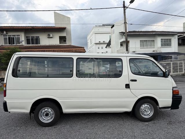 1995 Toyota HIACE WINDOW VAN 2.0 PETROL (M) - 5