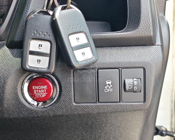 Full Loan BR-V V 2018 3Year Warranty BRV 1.5 Honda - 4
