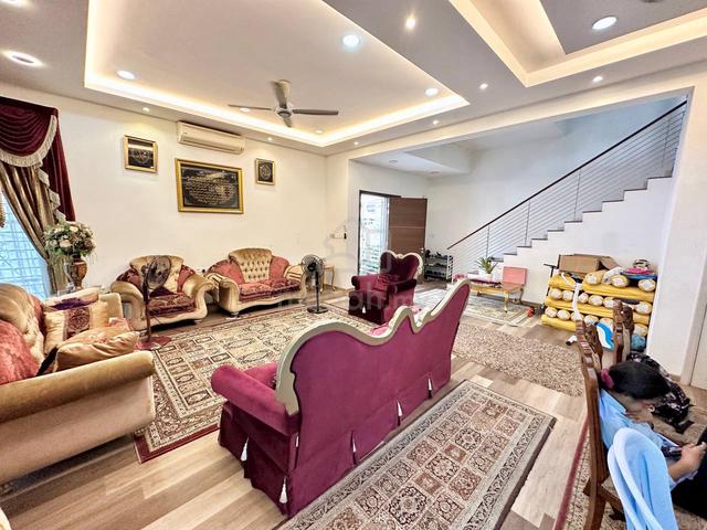Semi D Two Storey [RENOVATED WELL MAINTAINED] Shah Alam U12 Cahaya Alm 1