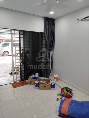 Tmn Limbongan Permai, renovated ground floor townhouse 3r2b for sale 1
