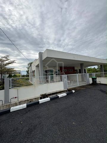 TAMAN ALAM SENAšFULL LOAN| ZERO DOWNPAYMENT| 2,271 sqft 1