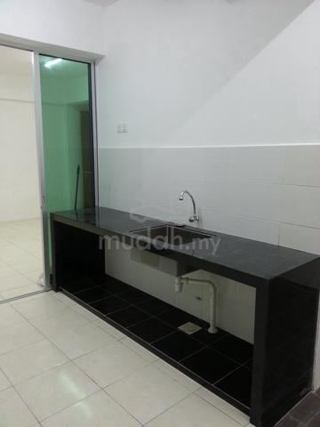 Green Suria Apartment 1