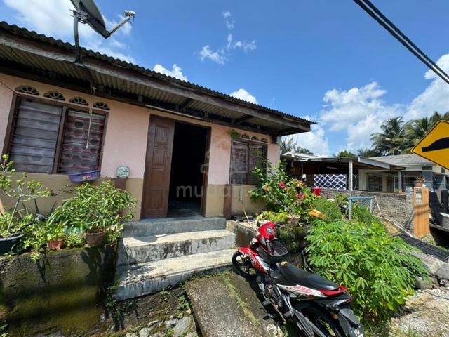 [MURAH! BELOW MV] Rumah Teres Setingkat Kos Rendah Beranang RENOVATED 1