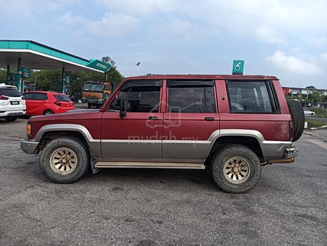 1995 Isuzu TROOPER 2.8 (M) - 3