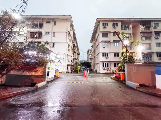 Sri Impian (Seri Kembangan) 1