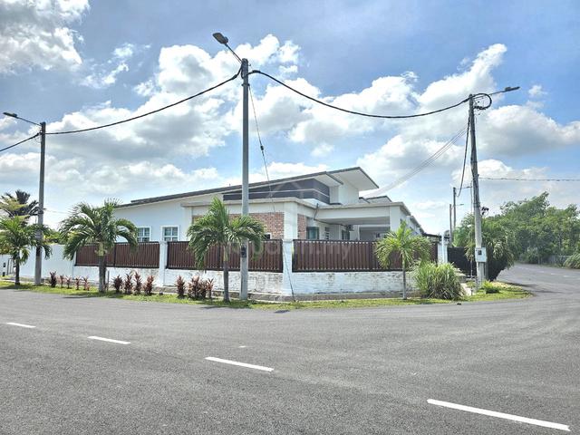 (Corner Lot) Single Storey Terrace Taman Puncak Rambai, Melaka 1