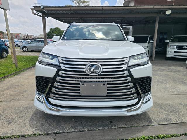 2023 Lexus LX600 Luxury (7 Seater) - 1