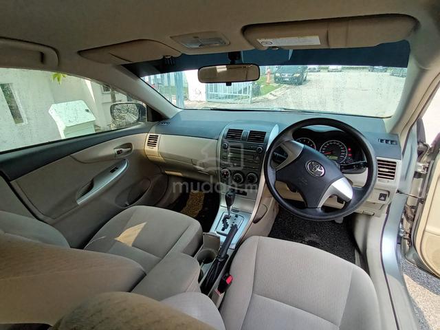 DIRECT OWNER 2011 Toyota ALTIS Auto - 3