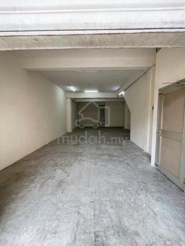 Bandar Botanic Klang 2 Storey Shoplot GF For Rent Near GM Klang 1