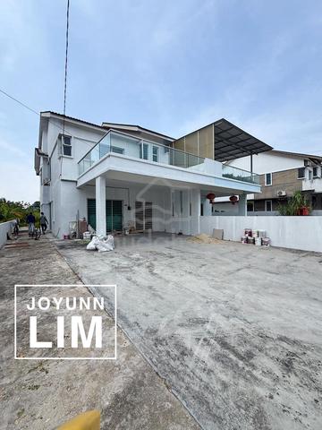 Large land area@ 2 storey semi d_Taman Seri Juru 1