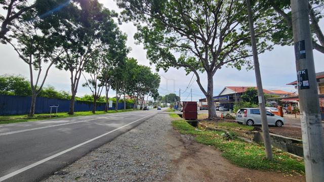 6.6% ROI Investment Property (Operating as Budget Hotel) @ Klebang 1