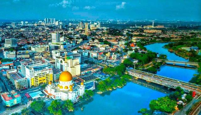 High Return Hotel for Sale at Klang City Centre 1