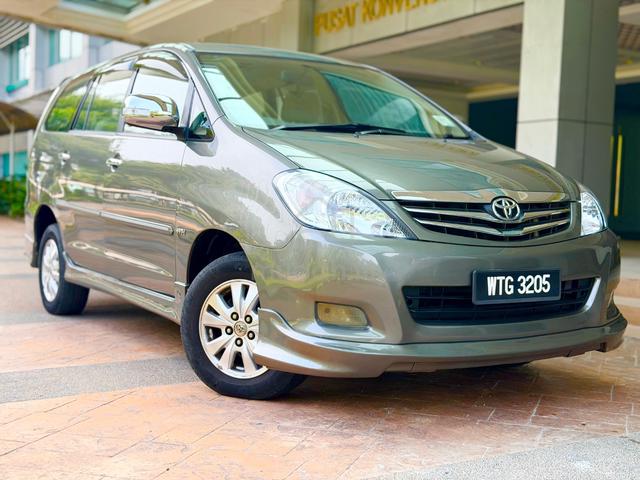 Toyota INNOVA 2.0 G MY05 AN40 FACELIFT (A) - 1