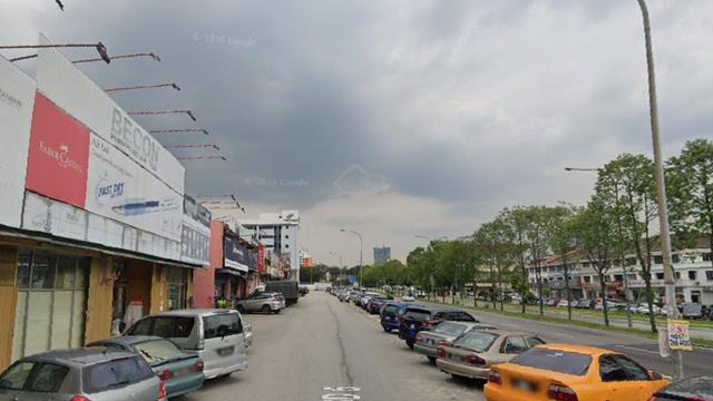 Bandar Sri Damansara 1.5 Storey Link Factory Facing main road 1