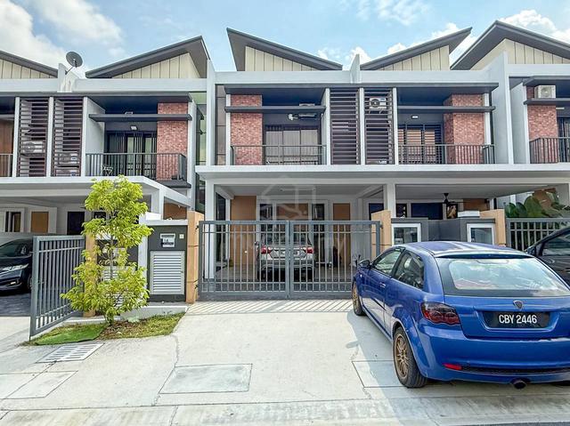 SG MERAB MALAY RESERVED Double Storey Jalan Keruing Sg Merab 1