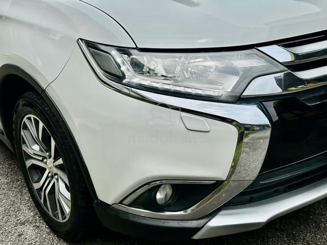 2016 Mitsubishi OUTLANDER 2.4 (A) - 3