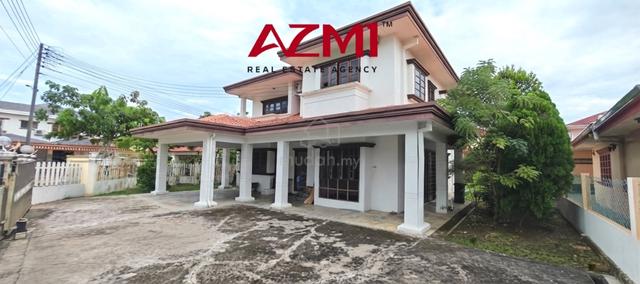 Prime Location Double Storey Detached House at Desa Seri Boulevard 1