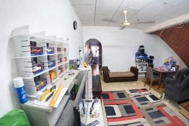 BEST PRICE Double Storey House Taman Serdang Jaya Sri Kembangan 1