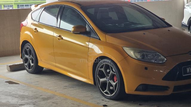 2013 Ford FOCUS 2.0 ST C346 (M) - 1
