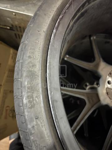 Mercedes Benz C200 AMG Rim  - photo 2 of 2