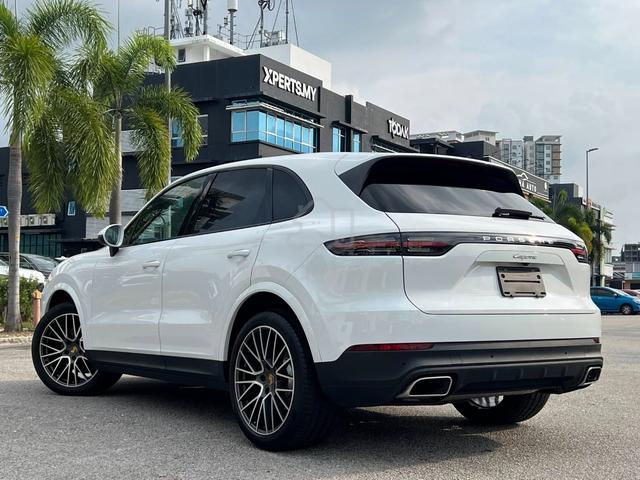 2021 Porsche CAYENNE BASE 3.0 V6 TURBO P/ROOF JPAN - 2
