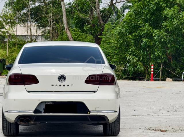 2013 Volkswagen PASSAT 1.8 TSI Sport (A) Car King - 3