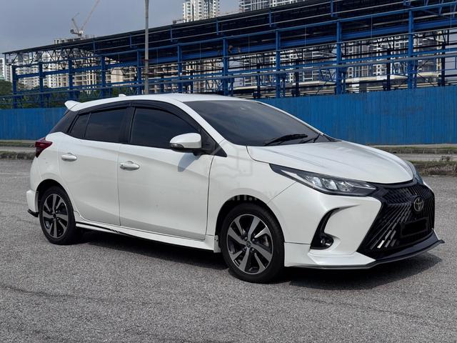 2022 Toyota YARIS 1.5 E MY19 FACELIFT (A) - 3