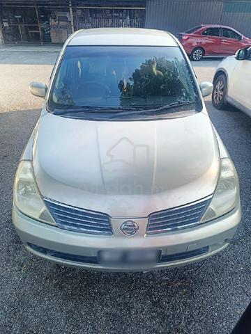 2009 Nissan LATIO 1.8 Ti (A) - 1