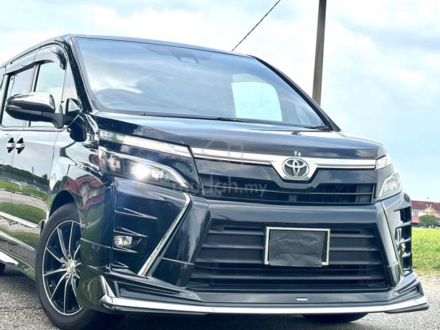 2018 Toyota VOXY 2.0 ZS KIRAMEKI (A) - 1