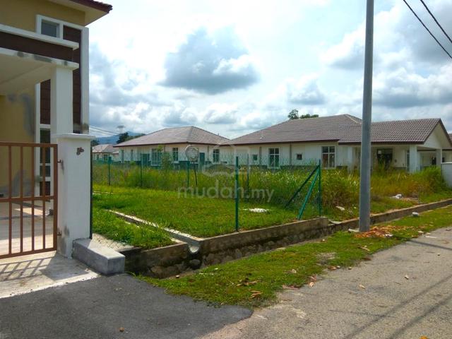 Lot Bungalow at Bandar Tasik Senangin Lenggeng, Mahkota Hill, N9 3